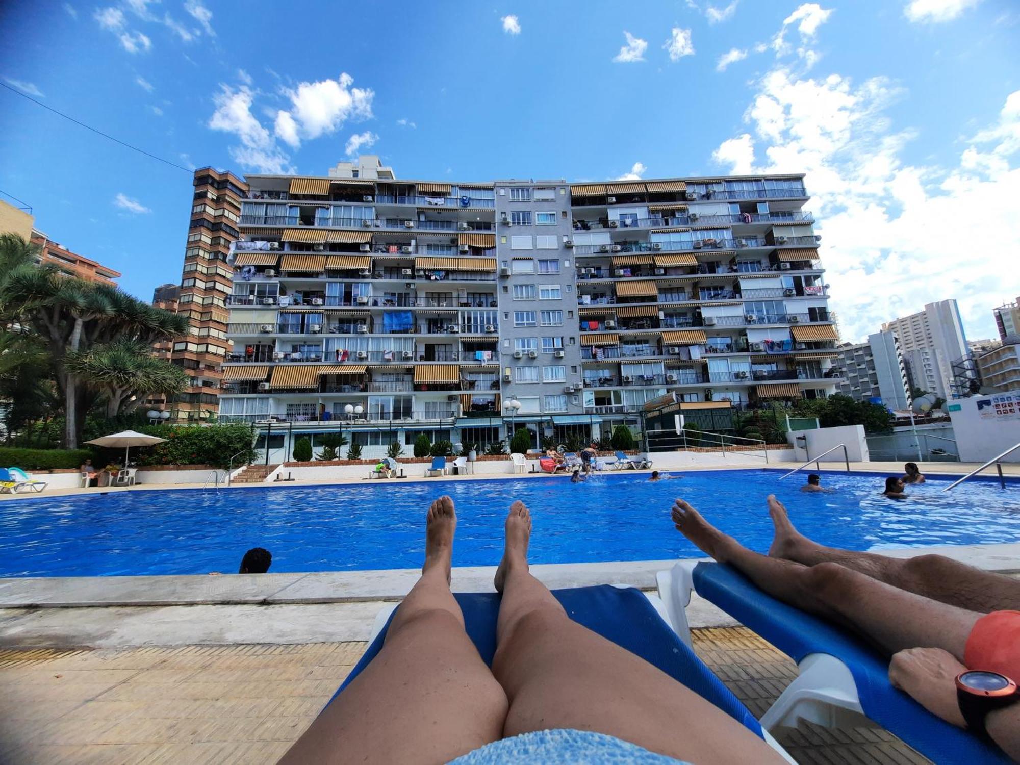 Appartement Happy Loix Wifi Aa Garage Pool à Benidorm Extérieur photo